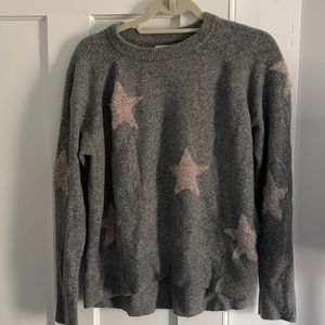 Lou & Grey grey sweater with pink stars